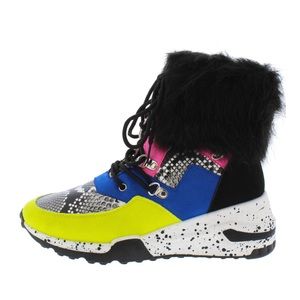 ⏰24 HR SALE ONLY🧨 Snakeskin Booties